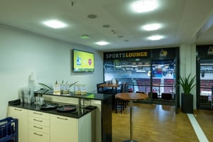 MHP-RIESEN-Ludwigsburg-Business-Sports-Lounge-Tresen